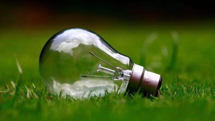 Por que é necesario aforrar electricidade